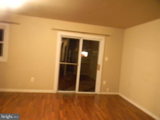 Building Photo - 8498 Stonewall Rd