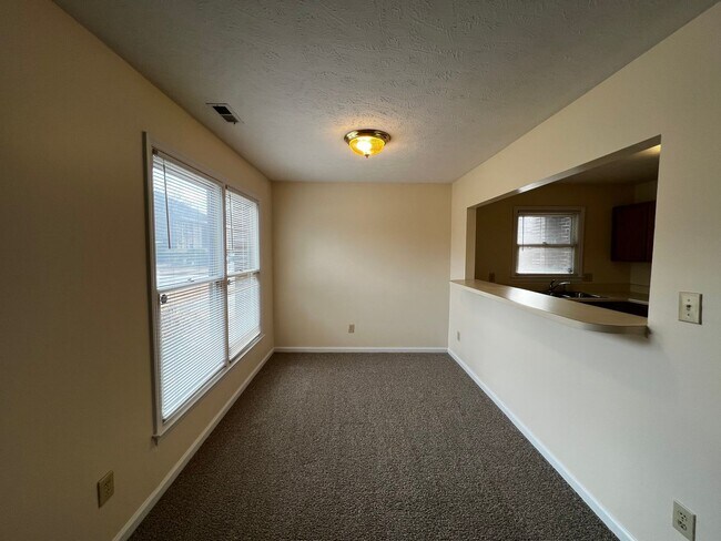 Foto del edificio - 1031 Ancestry Dr