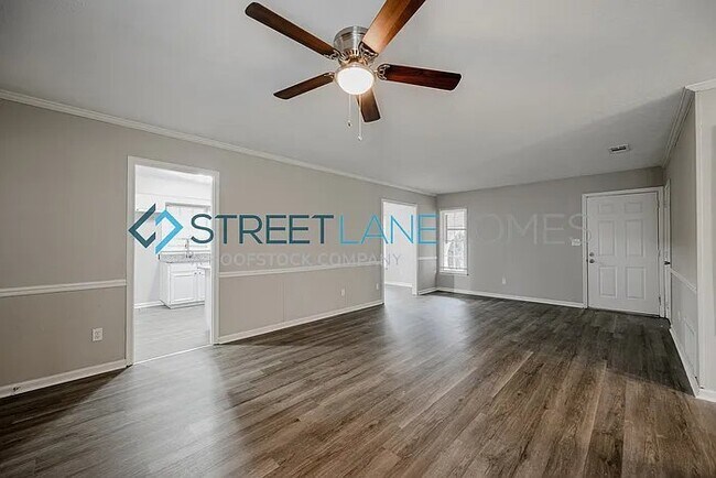 Building Photo - 5044 Old Post Rd