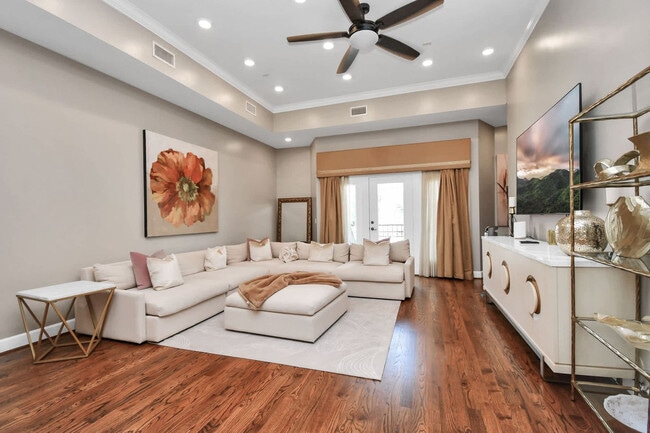 Building Photo - 3706 Sherman St