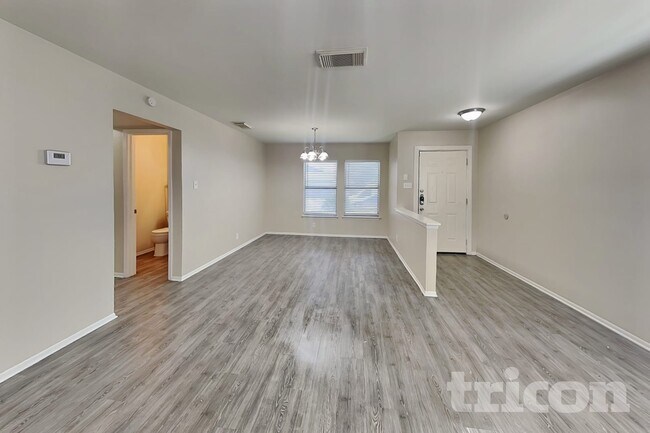 Building Photo - 6827 Cypress Mist Dr