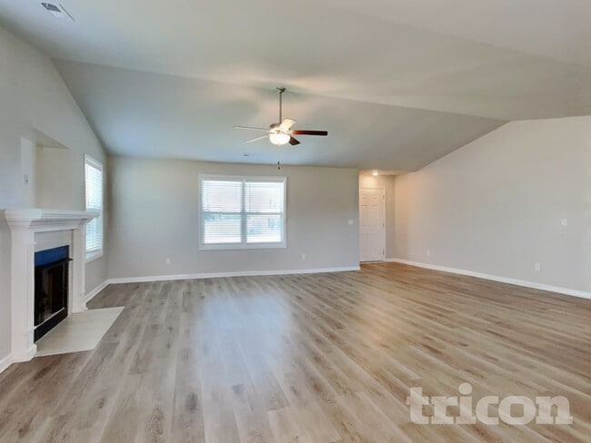 Foto del edificio - 173 Beaver Tavern Dr