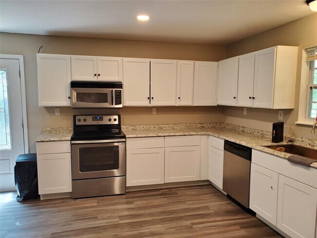 Foto del edificio - 622 County Rd 3188