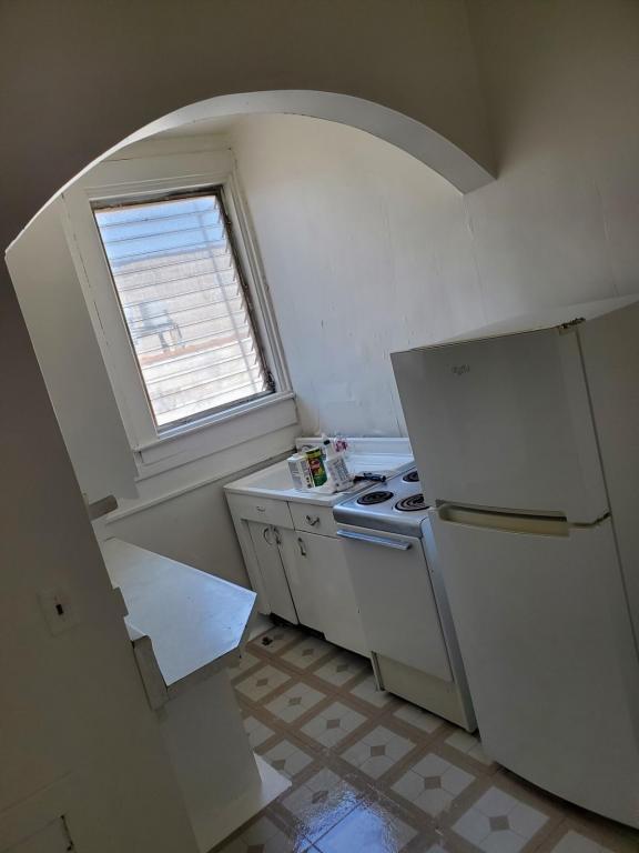 Foto del edificio - 11 1/2 N Van Buren Ave, 301-301