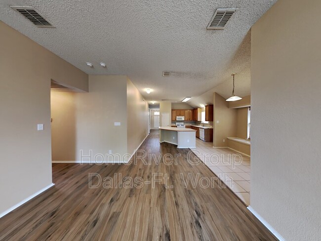 Building Photo - 7190 Juniper Dr