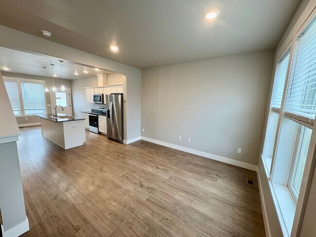 Foto del edificio - 2 Bedroom 2.5 Bathroom Duplex in the Annafeld Subdivision