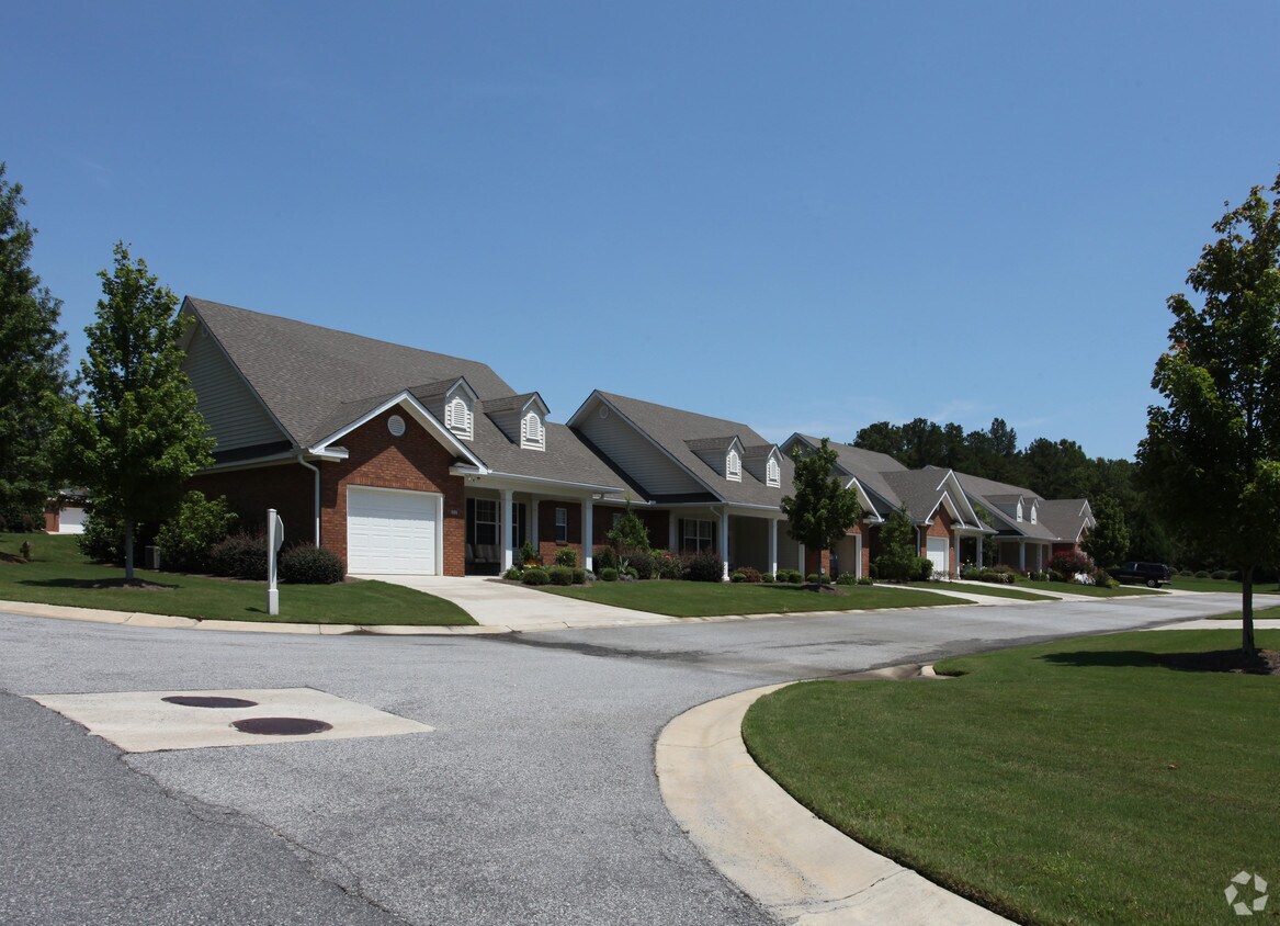 Primary Photo - Gables at Wolf Creek Cottages