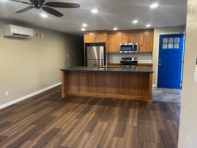 Foto del edificio - 1209-1209 S Elder St