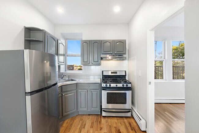 Foto del edificio - 314 Paterson Plank Rd
