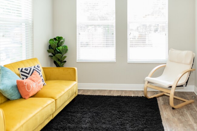 Foto del edificio - 2126 W Spruce St