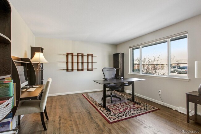 Photo - 3850 W Radcliff Ave House