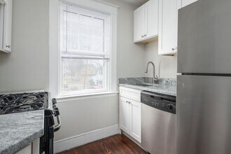 Building Photo - 3220 Bayonne Ave