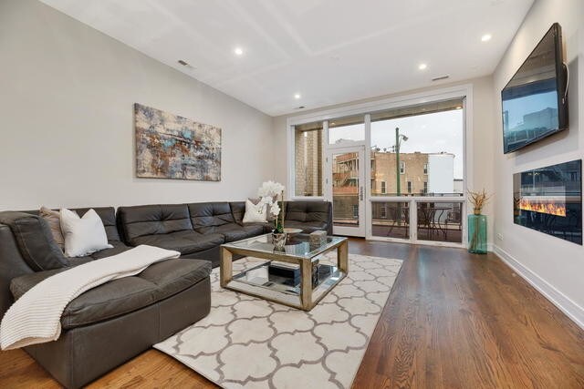 Foto principal - 1124 W Fry St