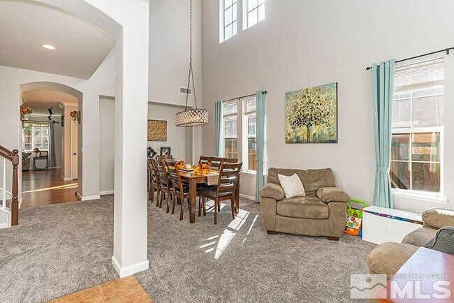 Building Photo - 7070 Verite Dr