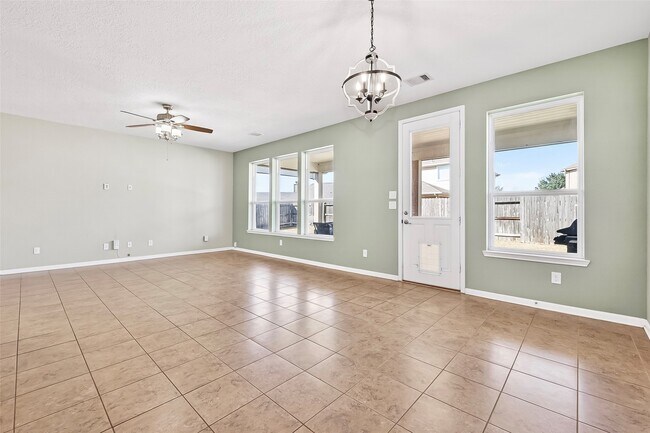 Foto del edificio - 25418 Junction Meadow Trail