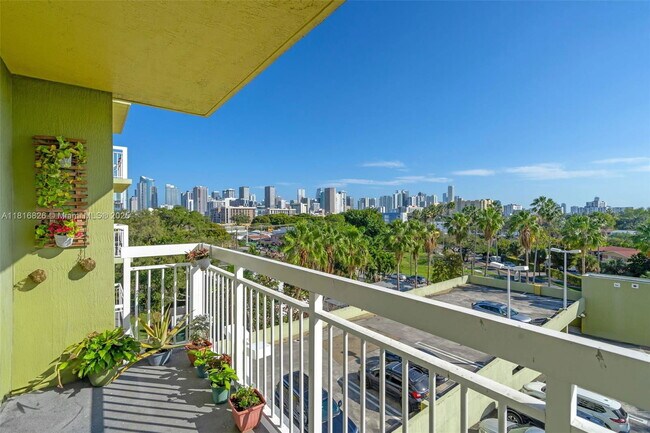 Foto del edificio - 816 NW 11th St