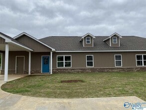 Building Photo - 109 Blue Heron Way