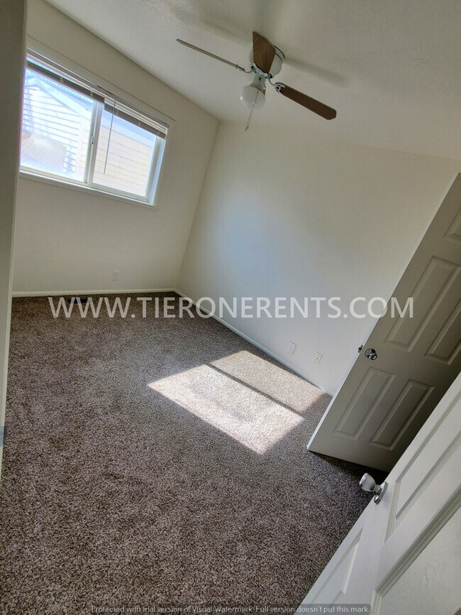 Building Photo - This property offers a no deposit option a...