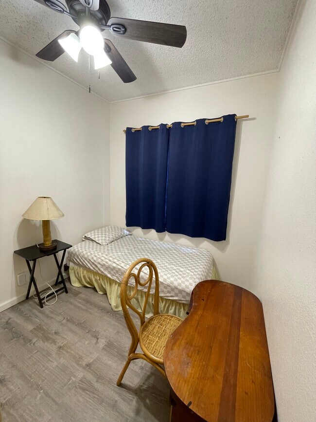 Foto del edificio - 1120 Pua Ln