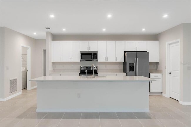 Building Photo - 5399 Tuscany Ln