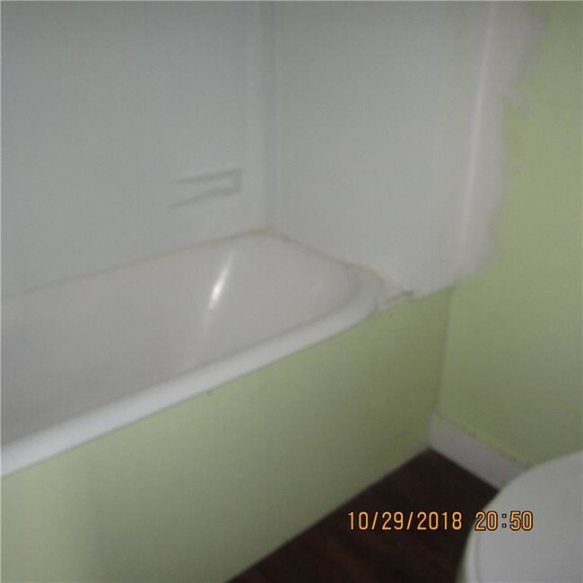 Foto del edificio - 2826 Hickory St