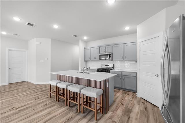 Foto del edificio - 640 Southern HIlls Dr