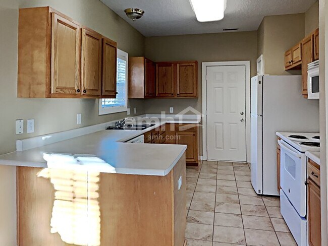 Building Photo - 19555 Landrum Circle