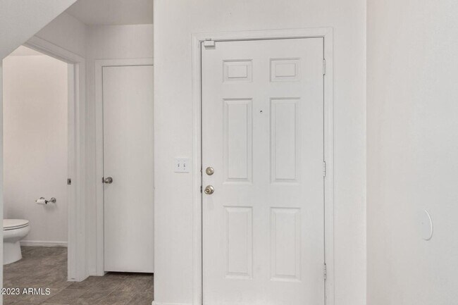 Foto del edificio - Spacious 3 bed, 2.5 bath in Maricopa