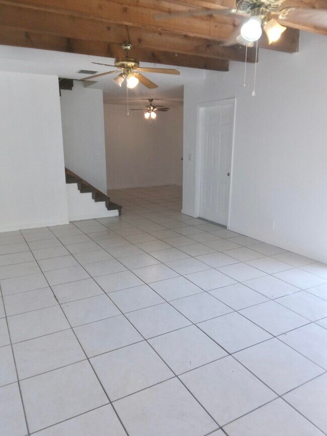 Foto del edificio - 11987 Shakerwood Ln