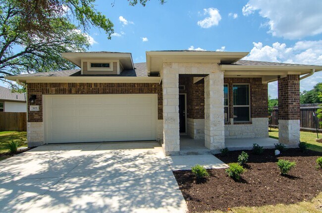 Foto del edificio - 905 Olive Creek Dr