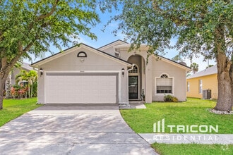 Building Photo - 9444 Azalea Ridge Way