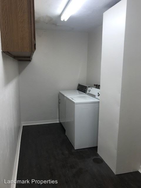 Building Photo - 210 Magnolia St
