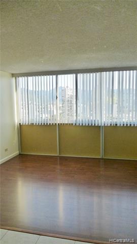 Building Photo - 2211 Ala Wai Blvd
