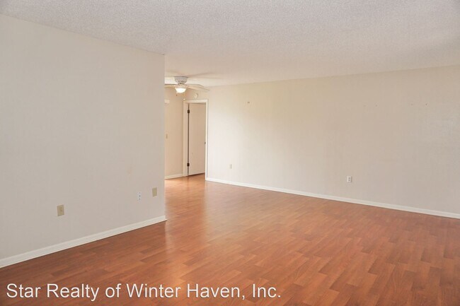 Building Photo - 3 br, 2 bath House - 5611 Lake Fox Cir
