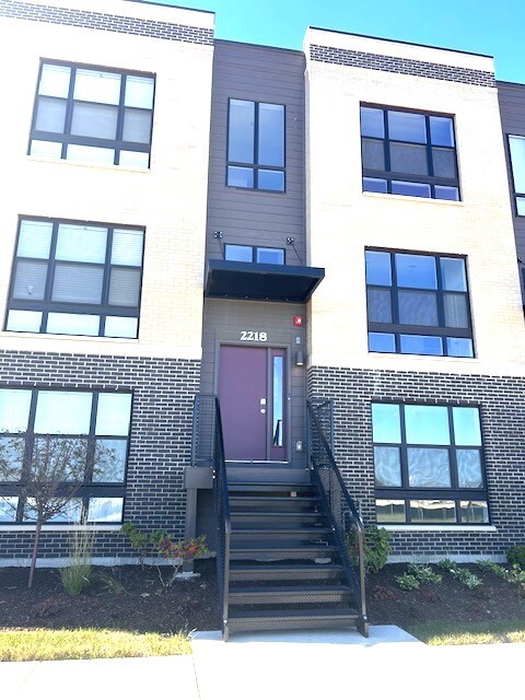 Primary Photo - 2218 Prestige Pl