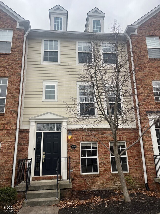 Foto del edificio - 1002 Cavendish Dr