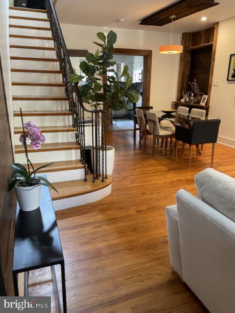Foto principal - 118 Morris St