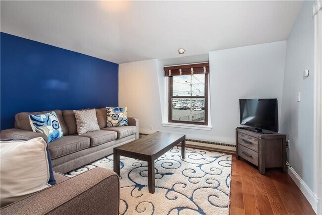 Foto del edificio - 550 Thames St