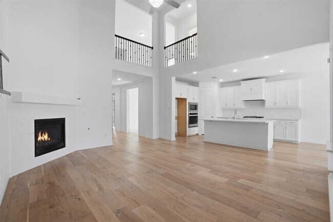 Foto del edificio - 537 Oakmoss St