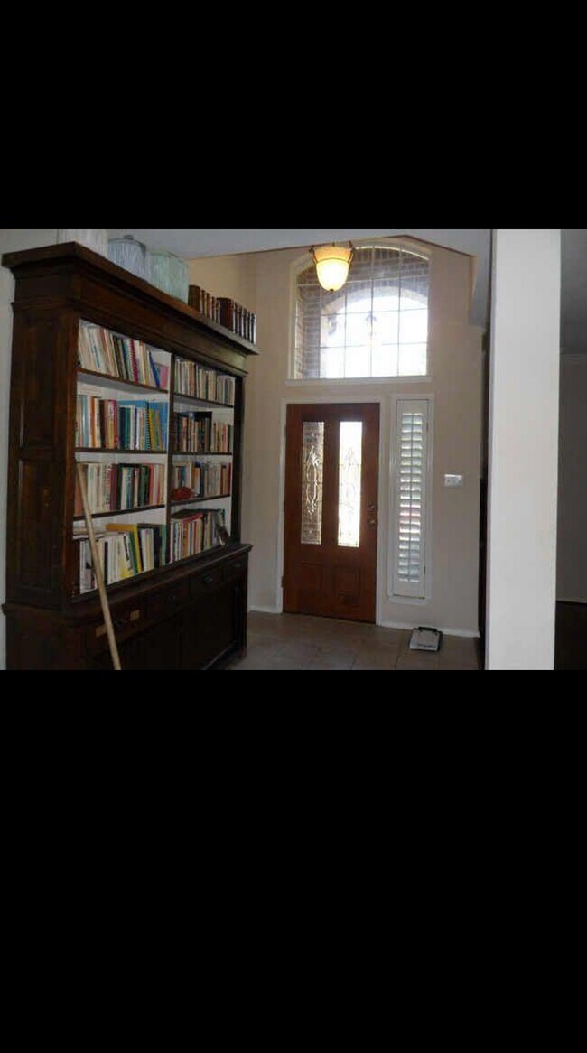 Photo - 3416 Chapelwood Dr House