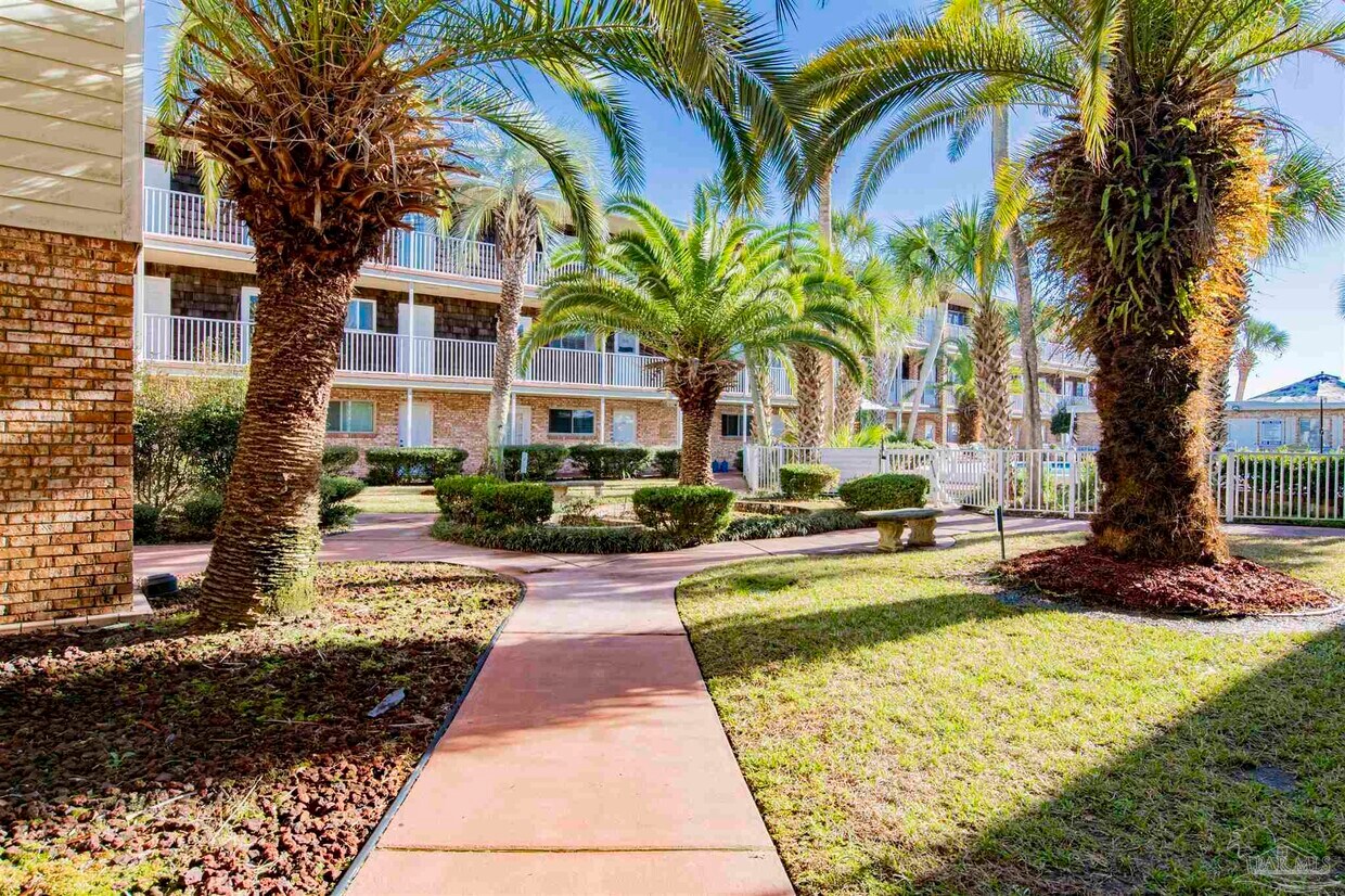 600 Scenic Hwy Unit 118, Pensacola, FL 32503 Condo for Rent in Pensacola, FL