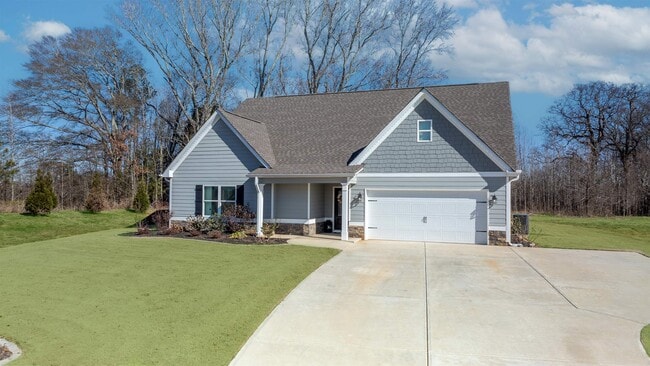 Building Photo - 177 Loch Way