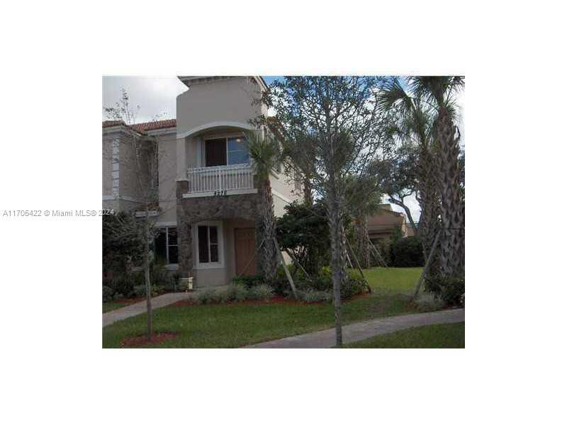 Foto principal - 8278 SW 29th St