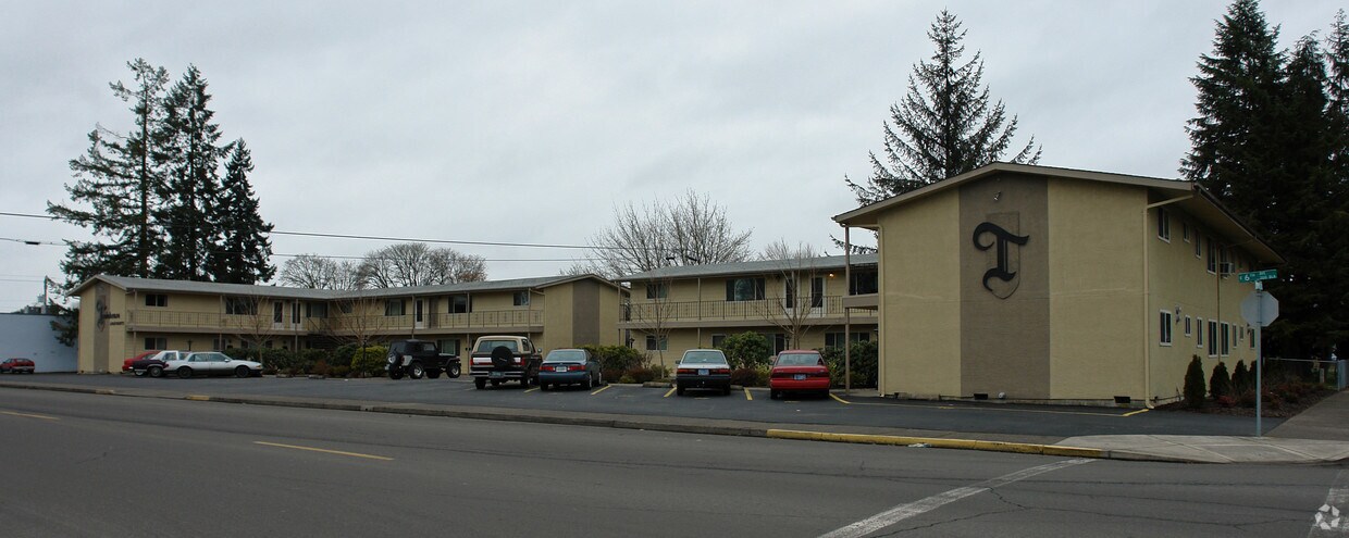 Foto del edificio - Boysen Townhouse Apartments