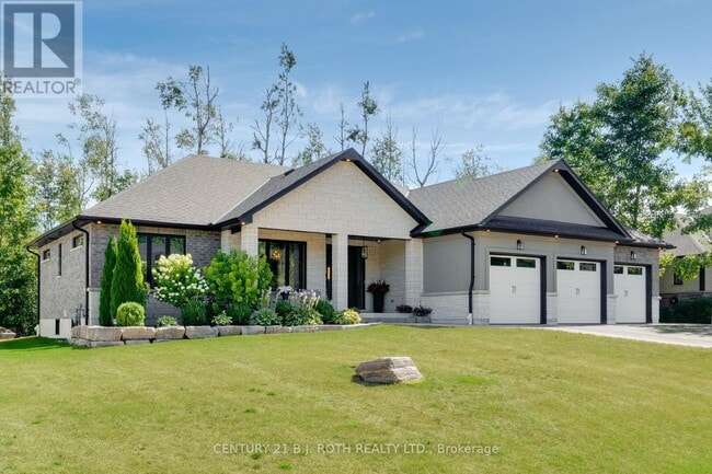 Building Photo - 9 Byers St