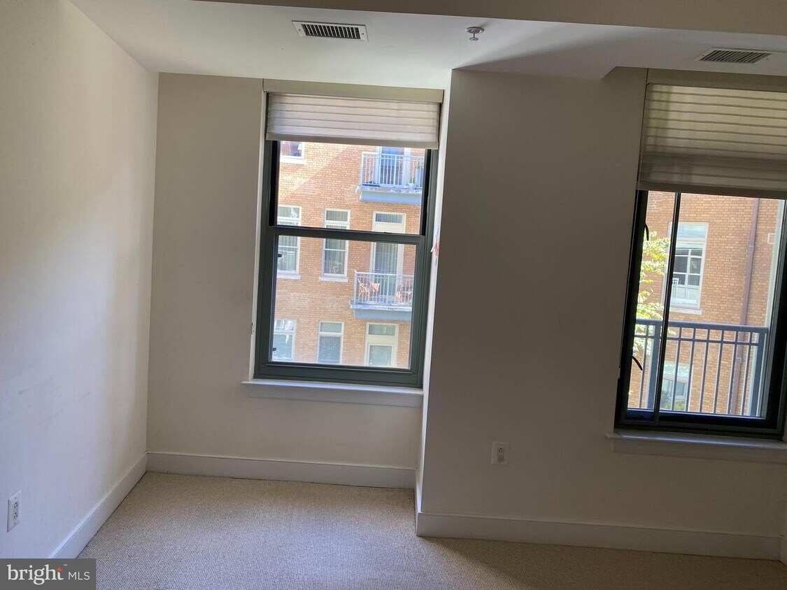 2425 L St NW Unit 401, Washington, DC 20037 - Room for Rent in ...