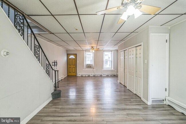 Building Photo - 4658 Mansion St