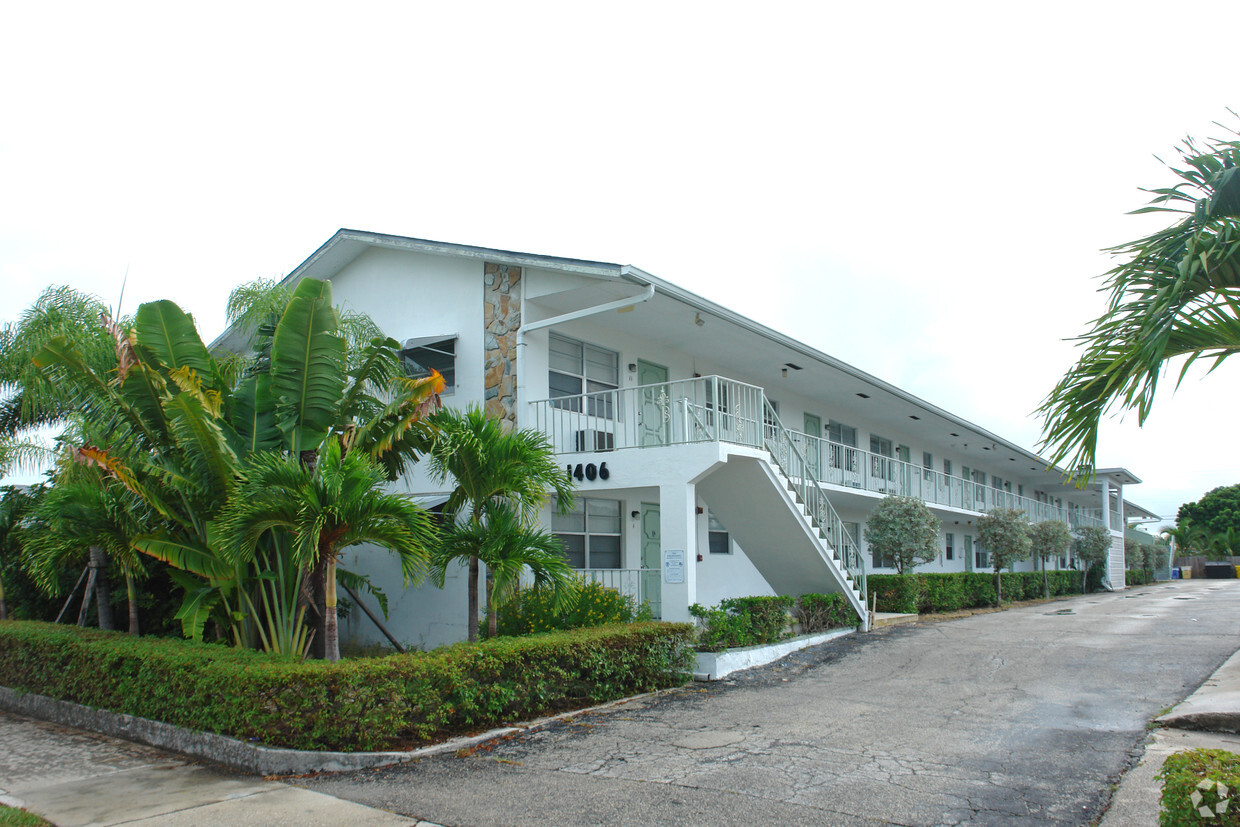 1,406 Barton Road - 1406 Barton Rd