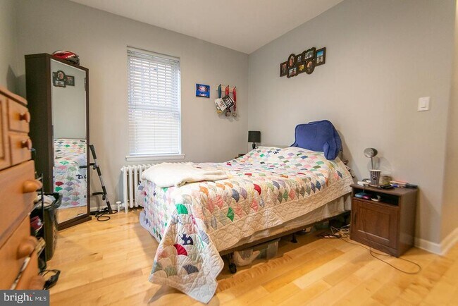 Foto del edificio - 975 N Lawrence St