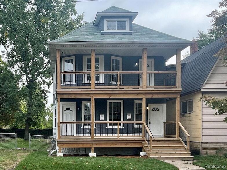 Foto principal - 9588 Oakland Ave